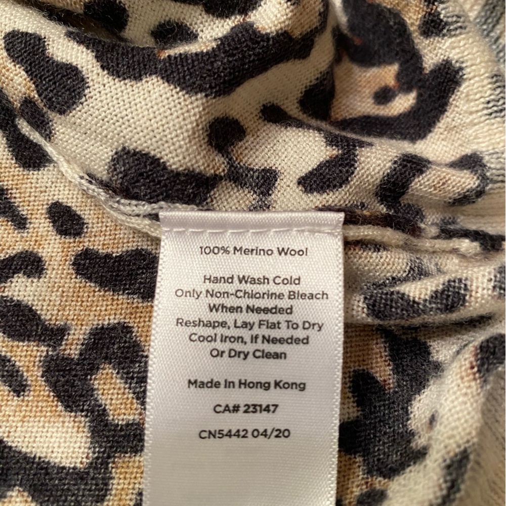 Talbots Sweater Size Small! - Picture 4 of 5